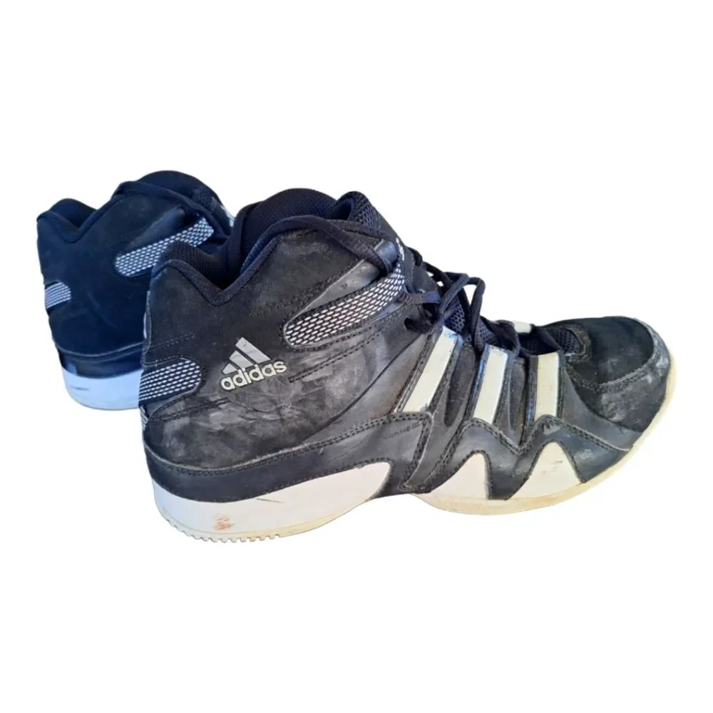 adidas gently worn